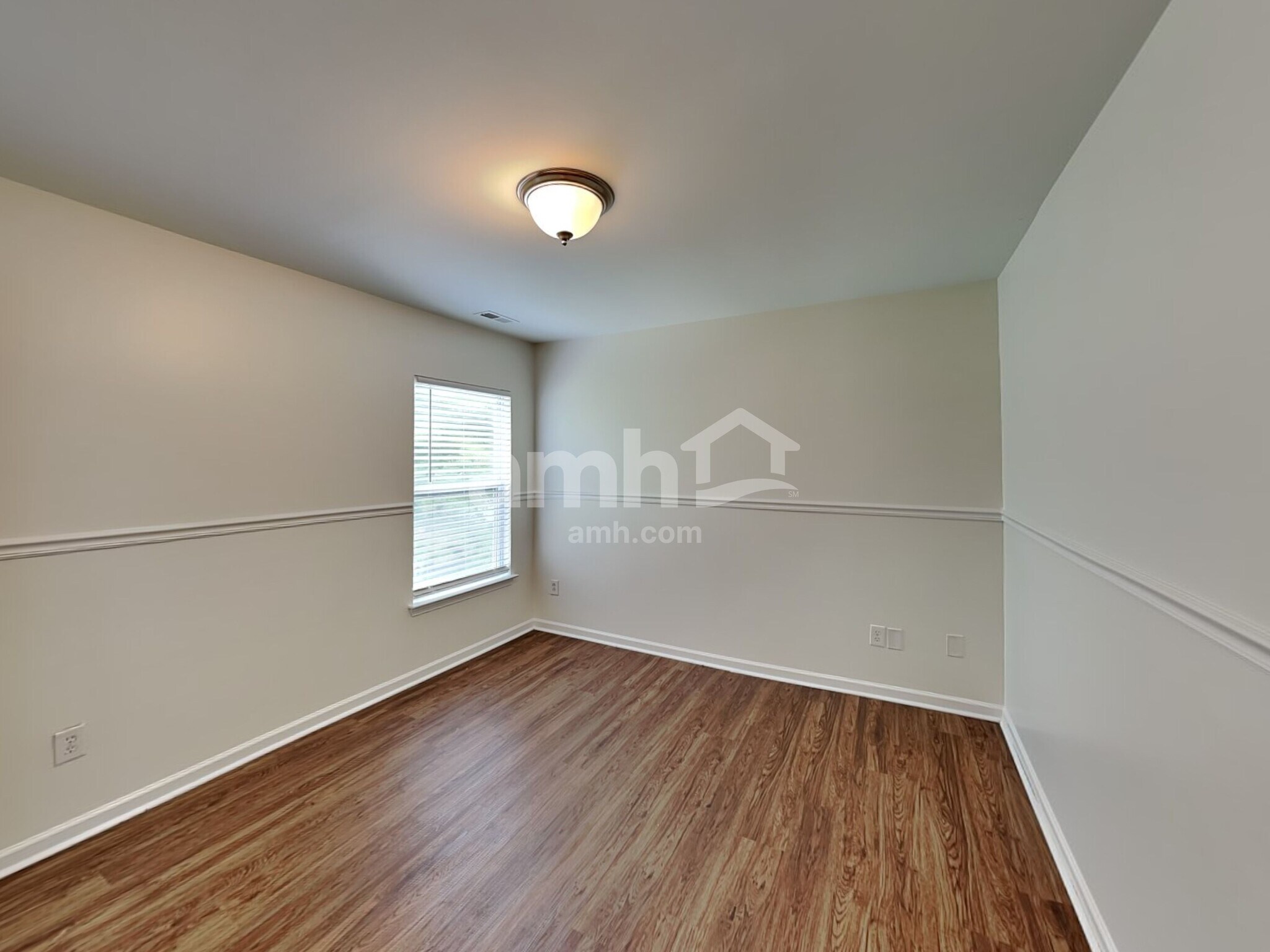 Building Photo - 5618 Stowe Derby Dr