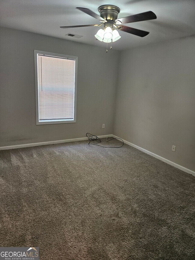 Building Photo - 844 Langley View Ct