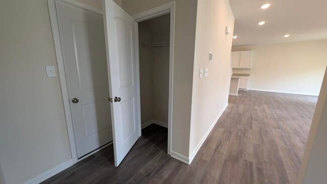 Building Photo - 2112 Aiken Back Ln
