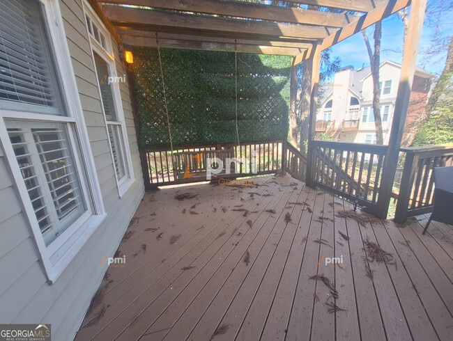 Building Photo - 508 Milledge Gate Dr SE