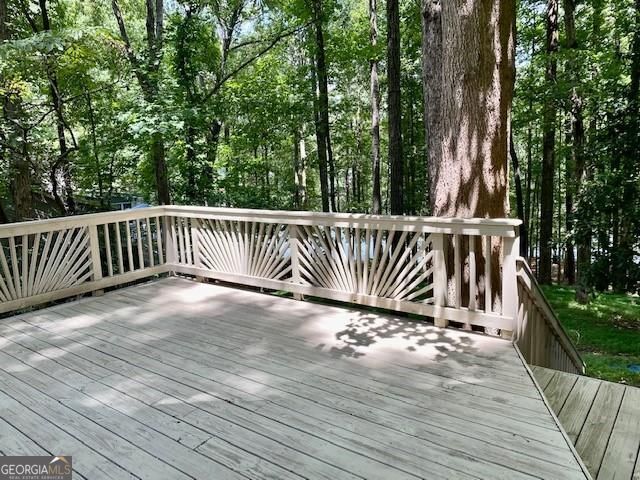 Building Photo - 625 Clear Lake Terrace