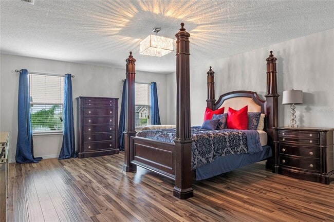 Building Photo - 3211 Turret Dr