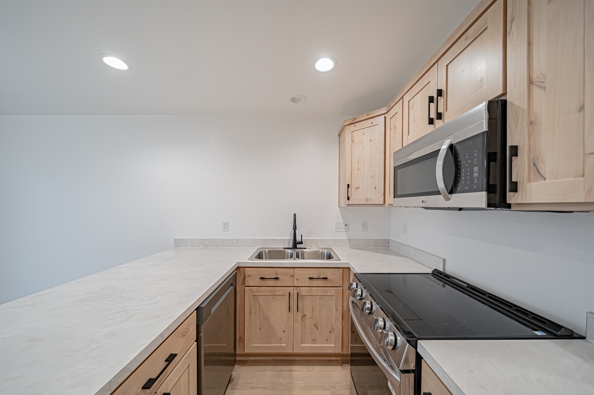 Building Photo - 497 Pleasant Country Ln