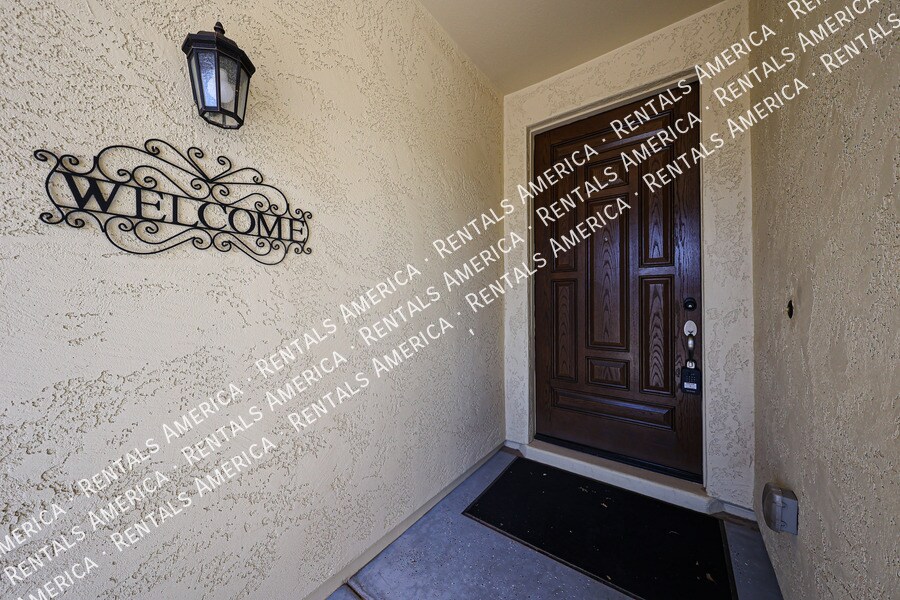 Building Photo - 276 E Coconino Dr