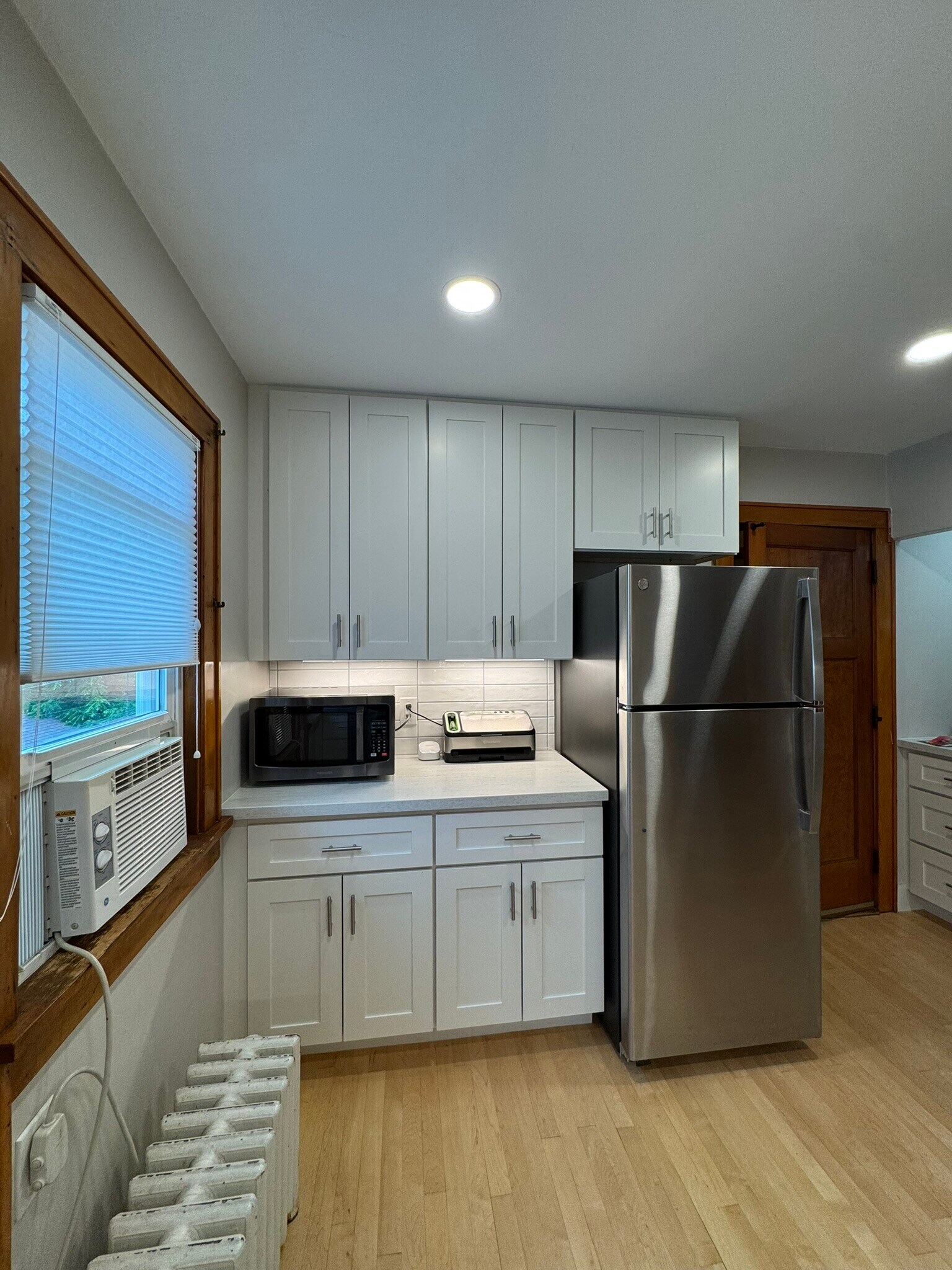 Kitchen - 2121 N 84th St