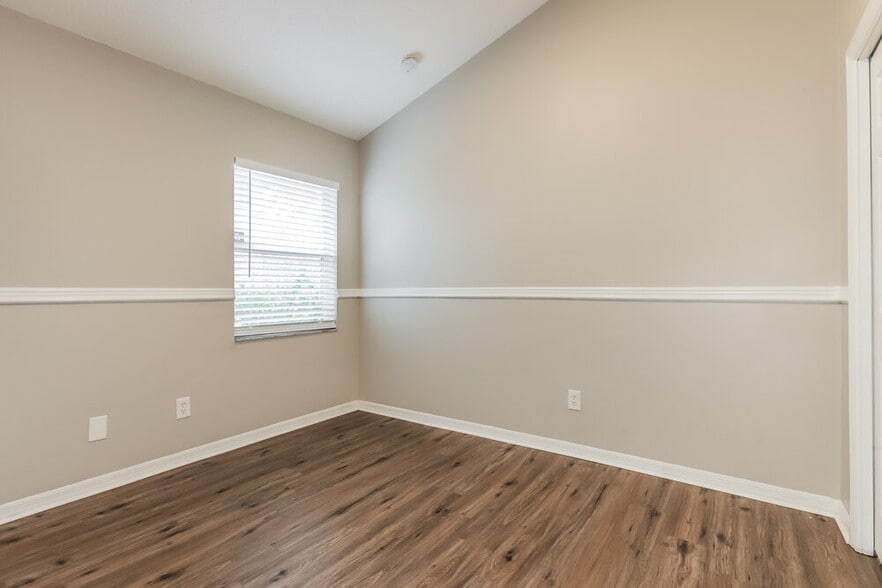 Building Photo - 4021 Quail Briar Dr