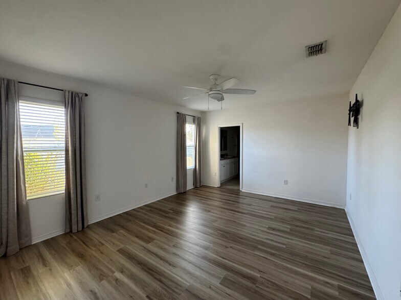 Building Photo - 2783 Star Coral Ln