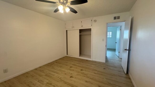 Building Photo - 10452 Ceres Ave