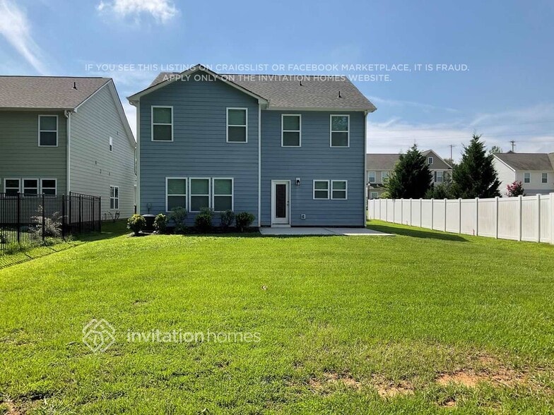 Building Photo - 2029 Atwell Glen Ln