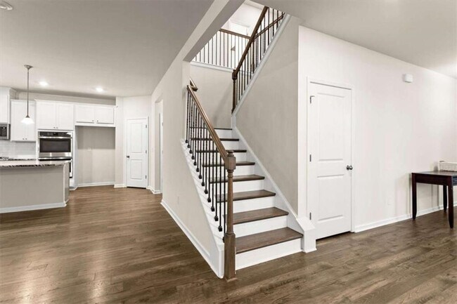 Building Photo - 3217 Hidden Valley Cir