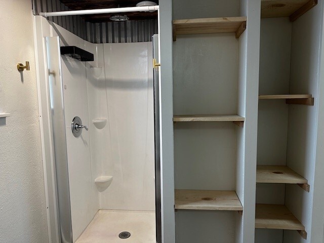 Building Photo - 306 E Olive St