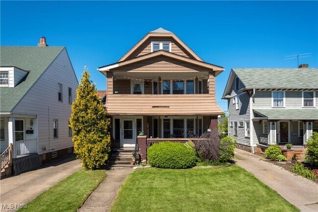 Primary Photo - 2020 Elbur Ave