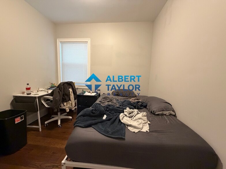 Bedroom #3 - 29 Darling St