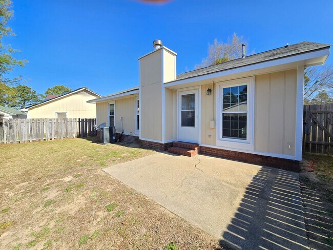 Building Photo - Nice Ranch Style Home for Rent!