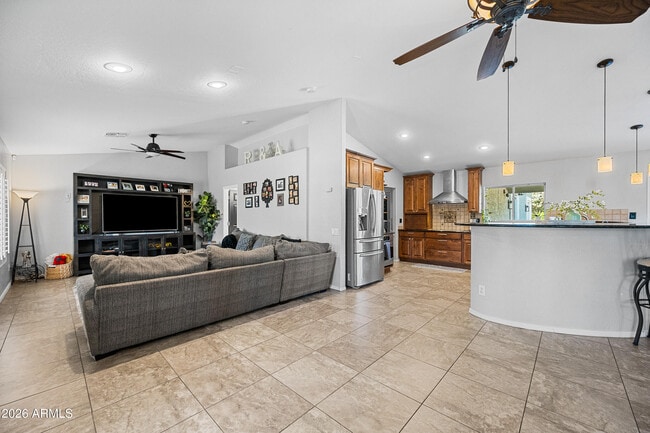 Building Photo - 6634 N 176th Ave