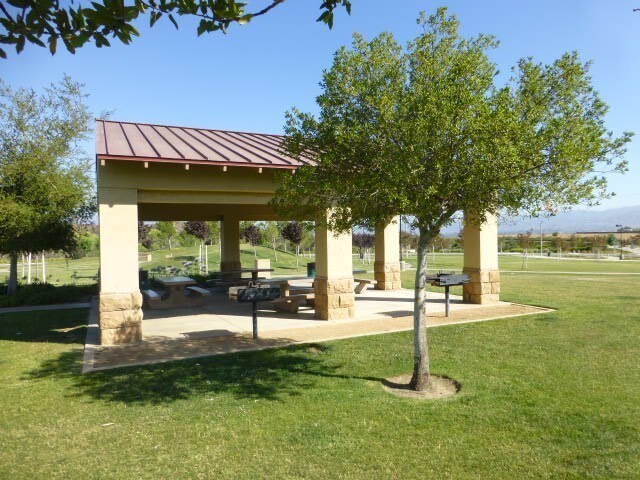Building Photo - COMING SOON! West Creek 3 Bedroom Rental H...