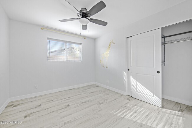 Building Photo - 11615 N 30th St