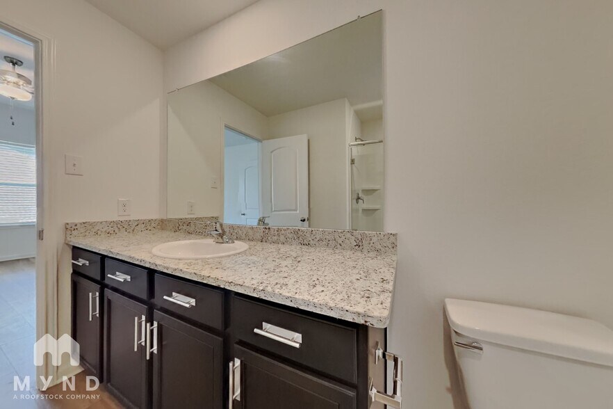 Building Photo - 10853 Quinn Ct