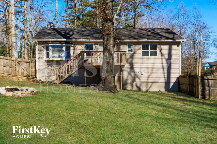 Building Photo - 334 Spring Ridge Dr