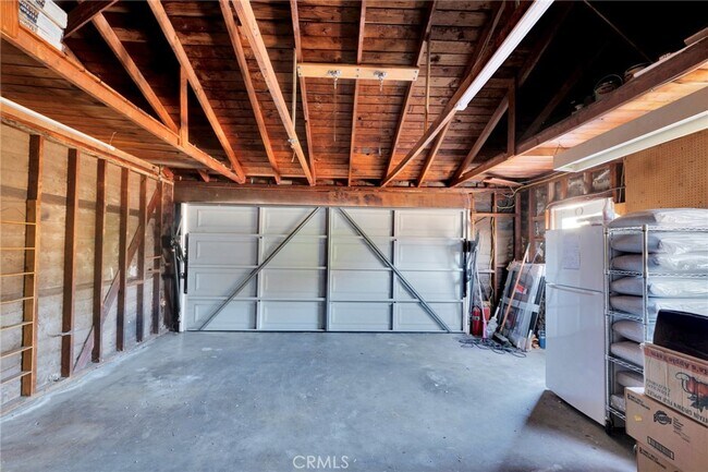 Building Photo - 2712 Henrietta Ave