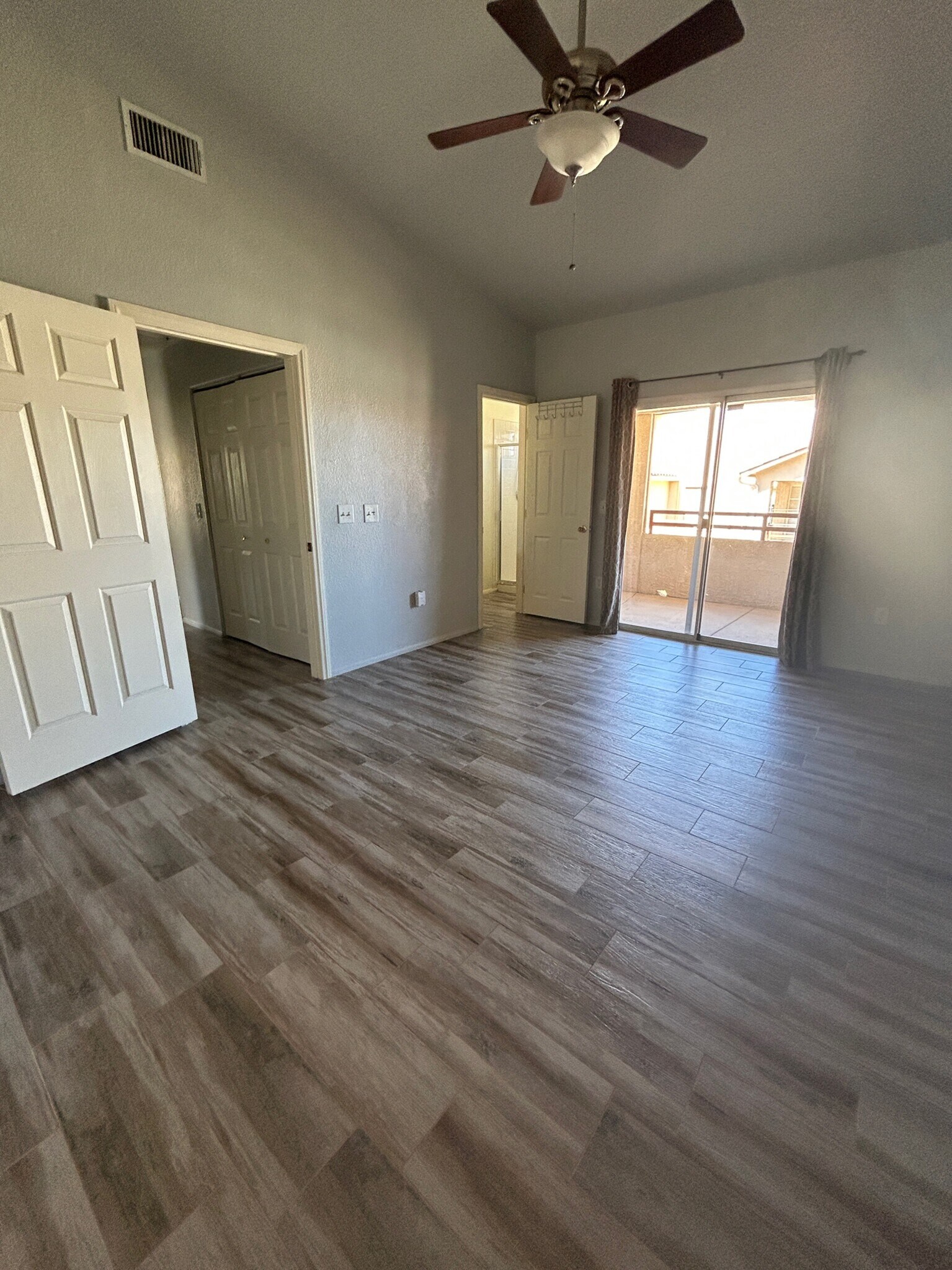 Building Photo - 520 Arrowhead Trl