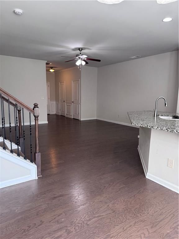 Building Photo - 2670 Maple Leaf Terrace