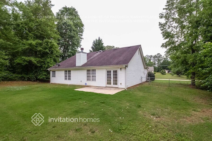 Building Photo - 155 Crooked Creek Dr