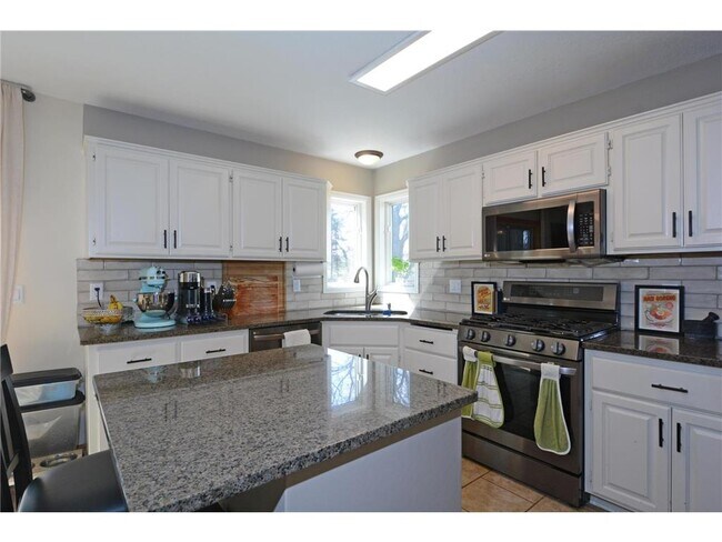 Building Photo - 2276 130th Ave NW