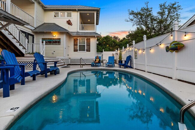 Building Photo - 4518 John Ave