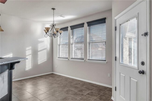 Building Photo - 1704 NW 164th Cir
