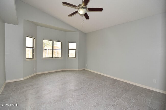 Building Photo - 14325 Navajo Point Dr