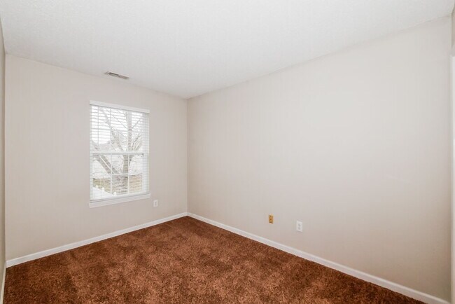 Building Photo - 15469 Fawn Meadow Dr