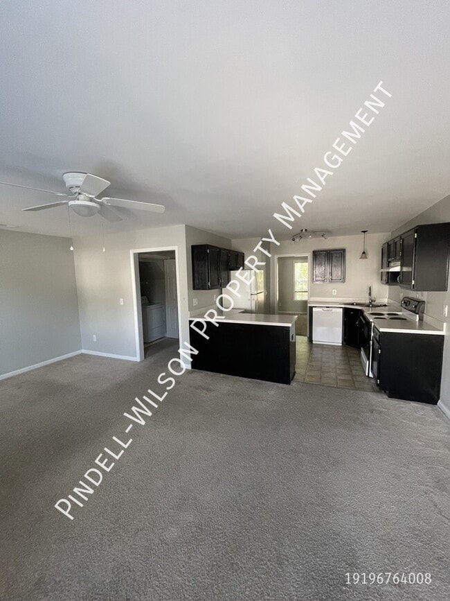 Building Photo - 207 Highgate Cir