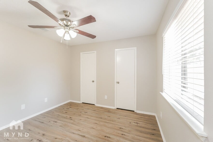 Building Photo - 3218 Sedgeborough Cir