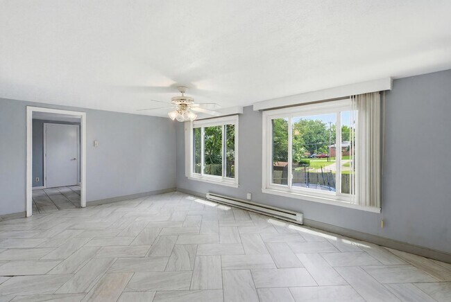 Building Photo - 206 Hiawatha Trail