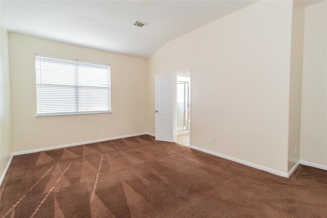 Building Photo - 17115 Sperry Landing Dr