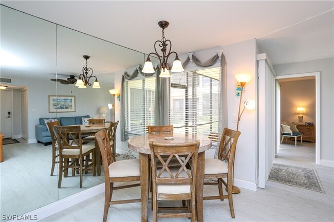 Building Photo - 3645 Boca Ciega Dr