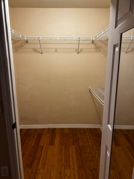 Building Photo - 3015 Chianti Ct