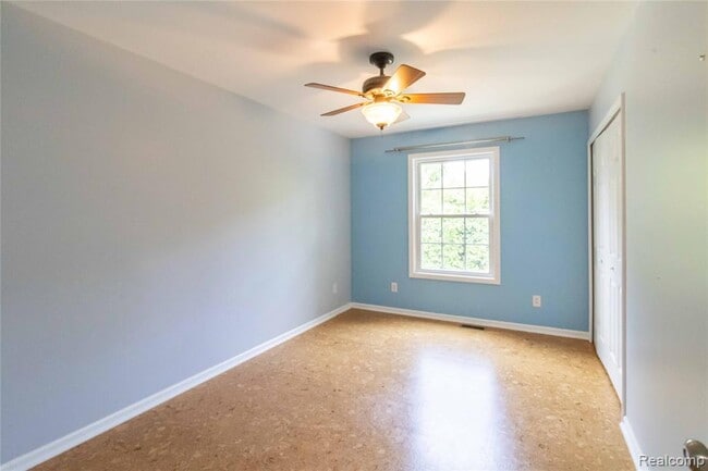 Building Photo - 1834 Fairview St