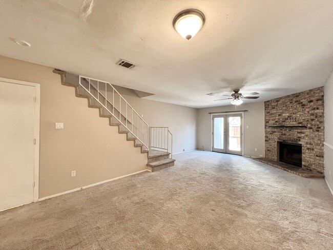 Building Photo - Cozy condo in Euless!!!