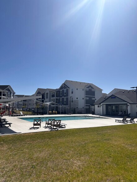 Building Photo - 1752 N Blaze Ln
