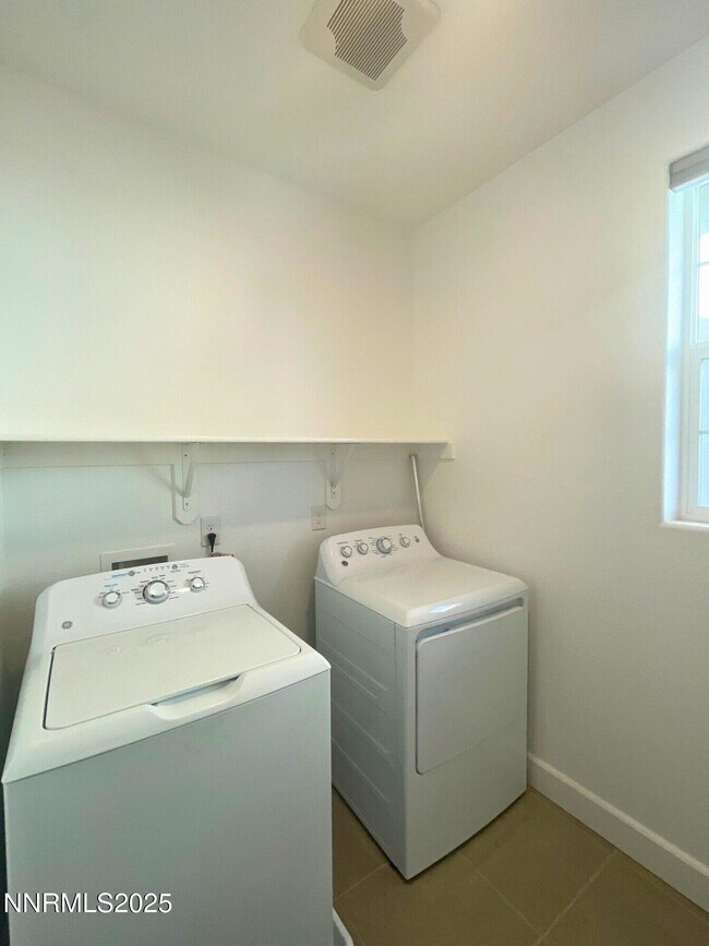 Building Photo - 2018 Cradle Mountain Dr