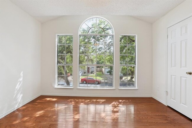 Building Photo - 13302 Black Canyon Dr