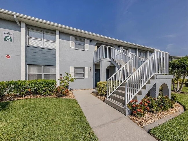 Building Photo - 25050 Sandhill Blvd