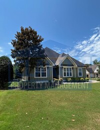 Building Photo - Beautiful 3-Bedroom Home in North Cleveland
