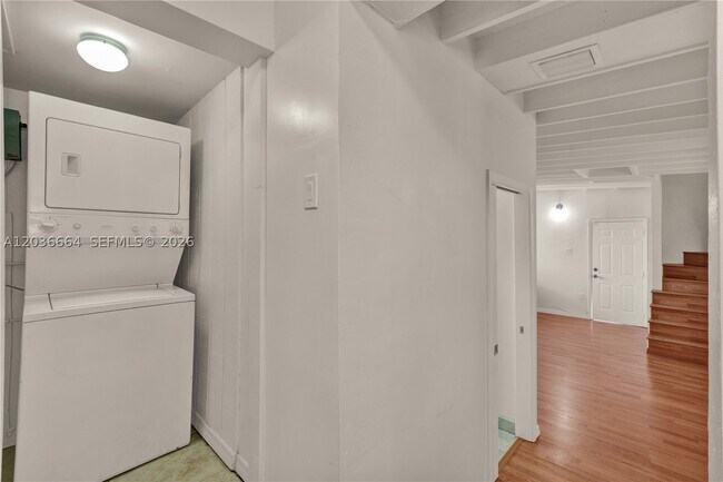 Building Photo - 2145 SW 7th St
