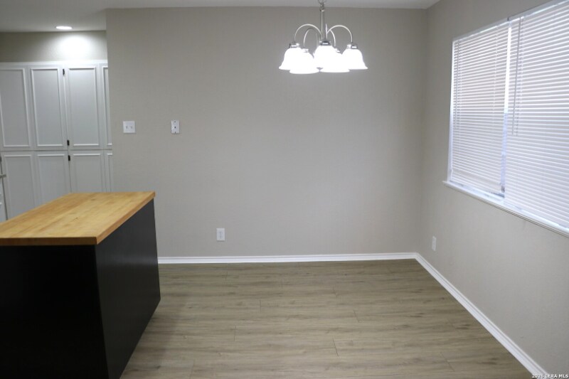 Building Photo - 13811 Brook Hollow Blvd