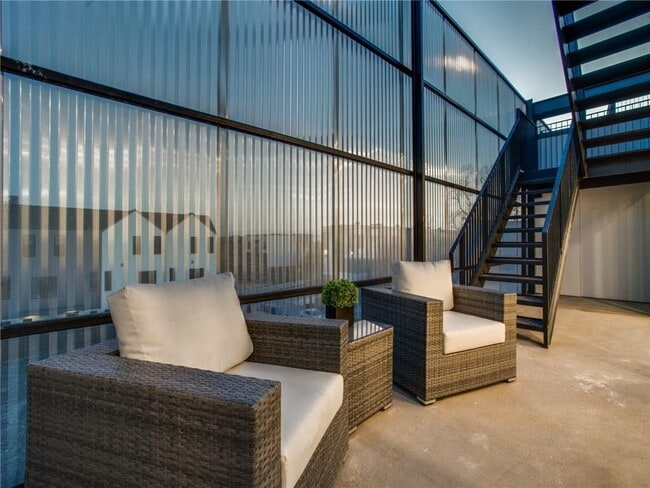 Building Photo - 5225 Crestfield Pl