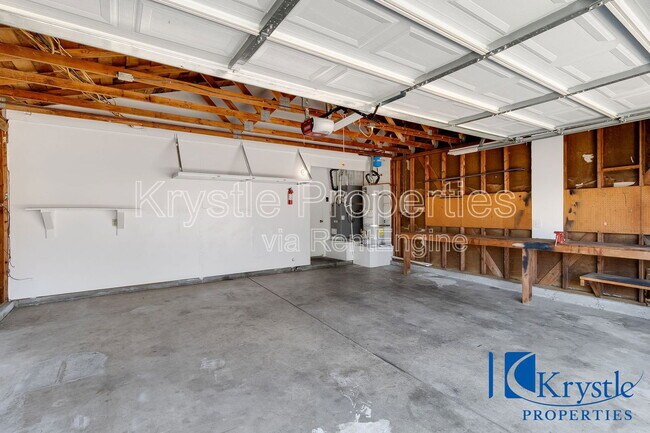 Building Photo - 225 Millbrook Way