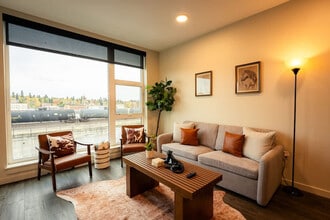 Building Photo - 1229 W 1st Ave